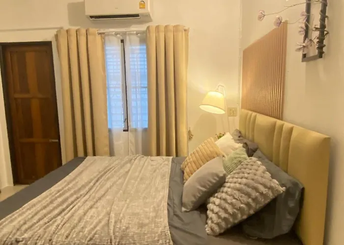 5br House Near Bts & Dmk, Free Van, Pets Ok, 9 *